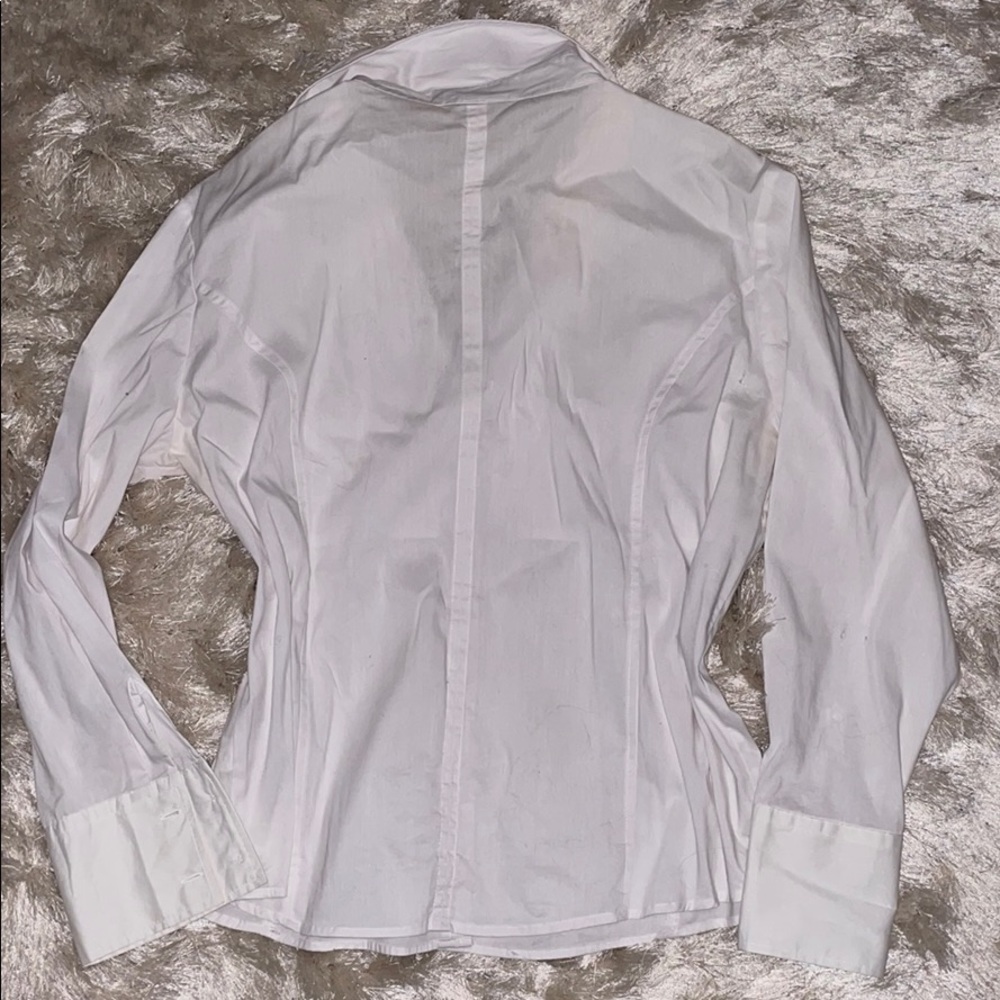 White blouse - Picture 4 of 4